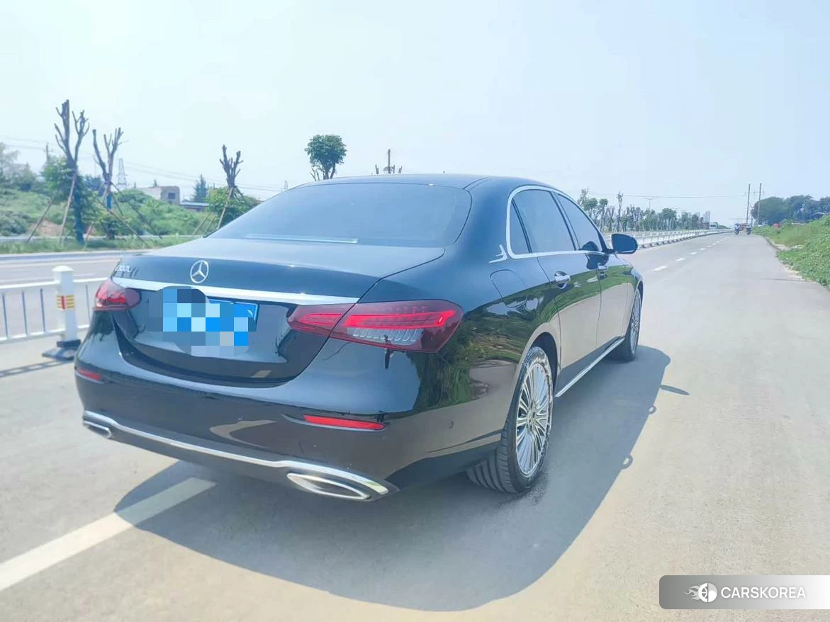 Mercedes-Benz E-class id 4419314 из Китая 7