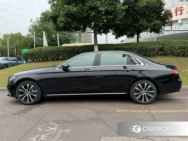 Mercedes-Benz E-class PHEV id 4392402 из Китая 10