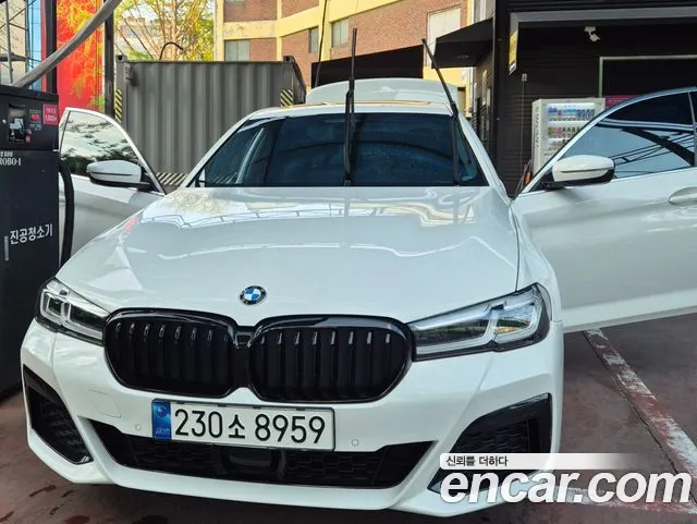 BMW 5 Series (G30) id 2691811 из Кореи 9