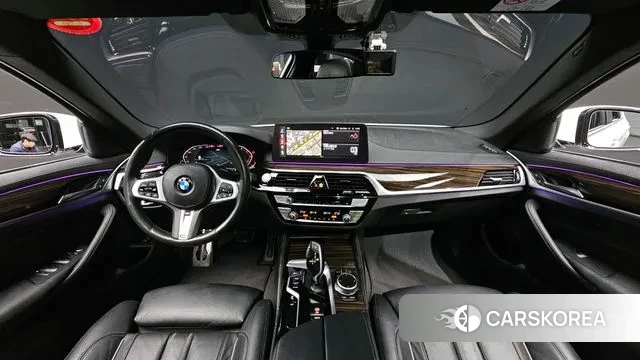 BMW 5 Series (G30) id 3438710 из Кореи 17