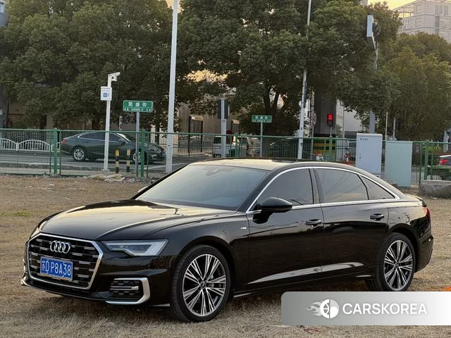 Audi A6L id 4241680 из Китая 17