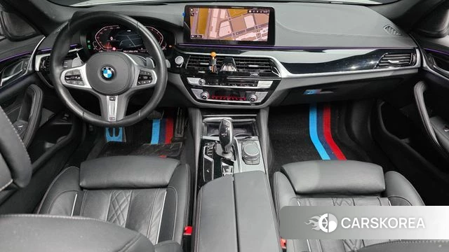 BMW 5 Series (G30) id 3935292 из Кореи 17