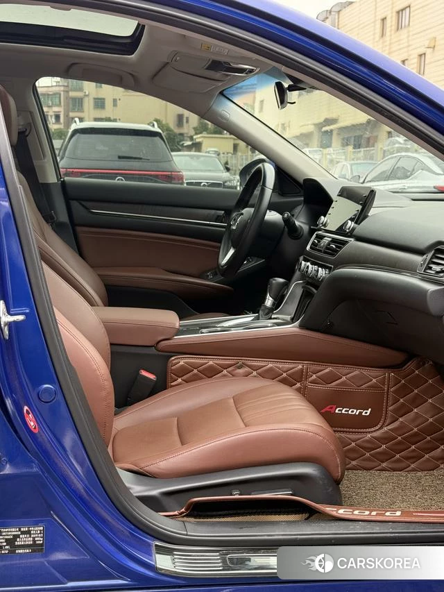 Honda Accord id 4221371 из Китая 21