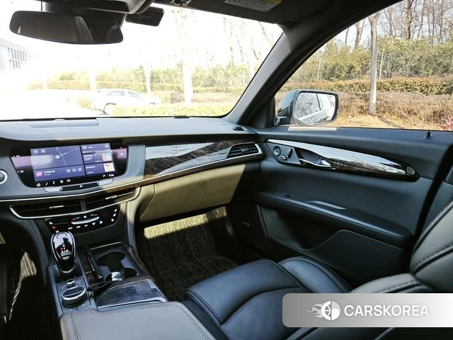 Cadillac CT6 id 4209401 из Китая 13
