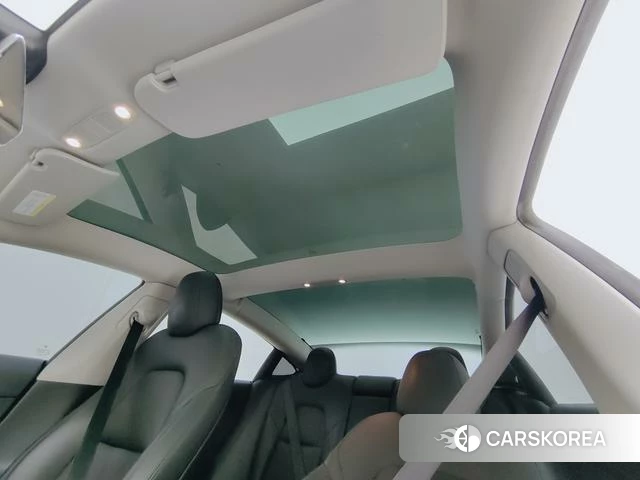 Tesla Model 3 id 4216788 из Китая 17