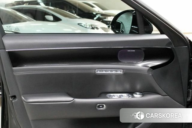 Genesis G90 (RS4) id 4201947 из Кореи 17