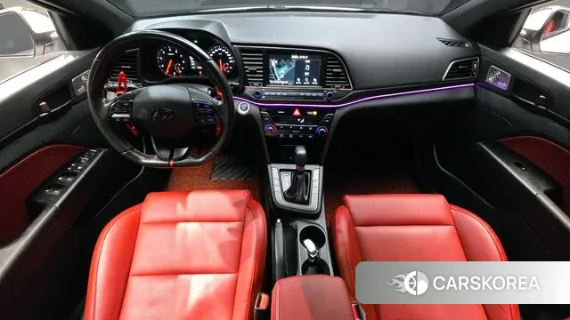 Hyundai Avante AD id 3672721 из Кореи 17