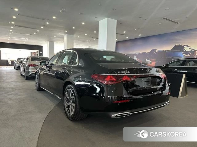 Mercedes-Benz E-class id 4306961 из Китая 12