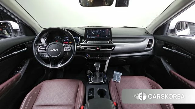 Kia Seltos id 4613990 из Кореи 29