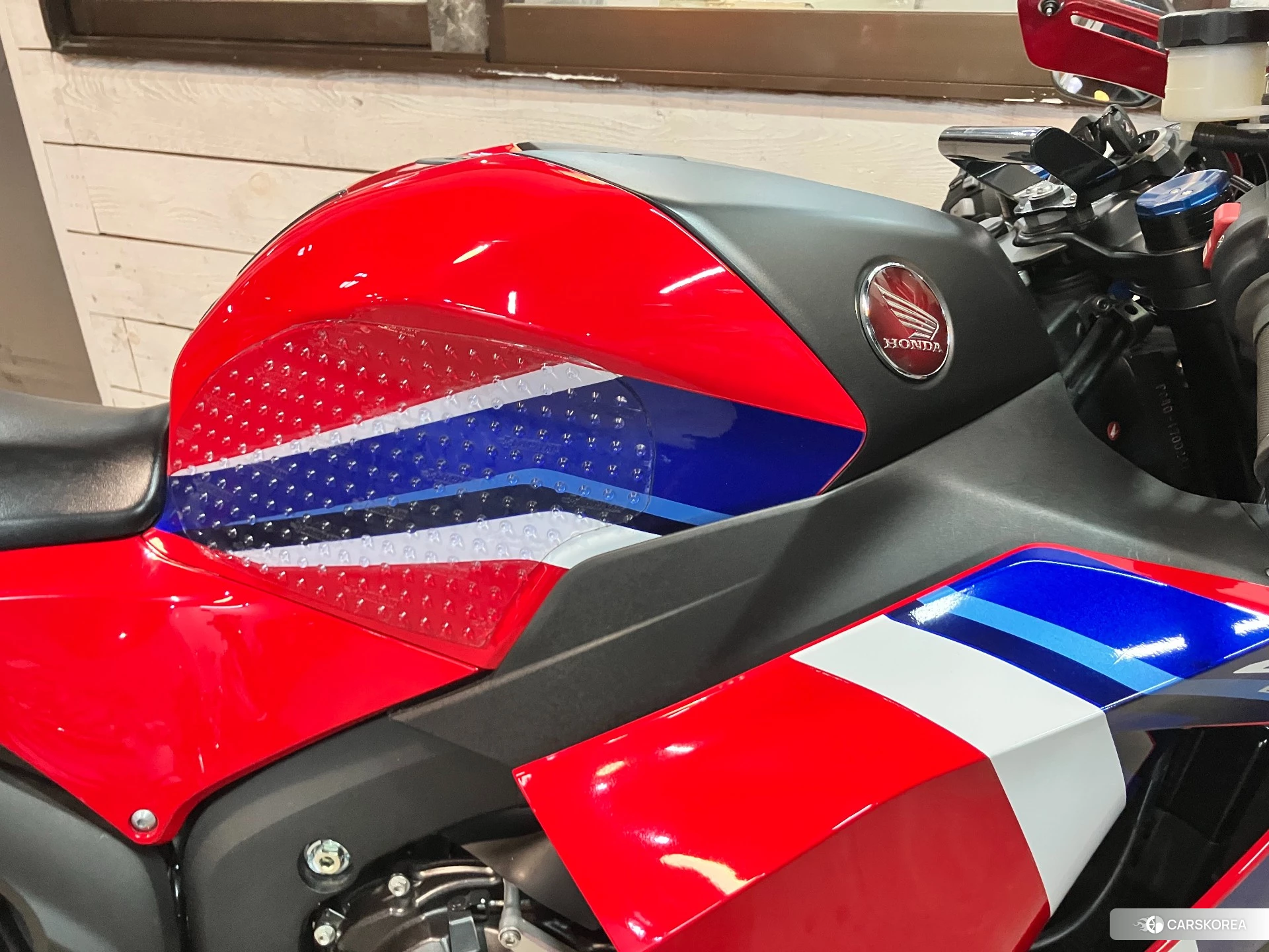 Проданный Honda CBR600RR ABS id 4312997 из Японии, фото 25