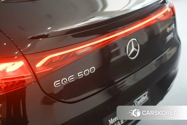 Mercedes-Benz EQE id 4275379 из Китая 19