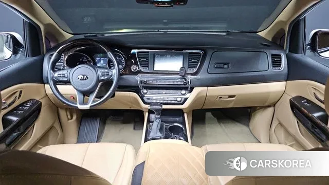 Kia The New Carnival id 3563320 из Кореи 17