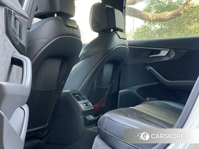Audi A4L id 4259409 из Китая 13