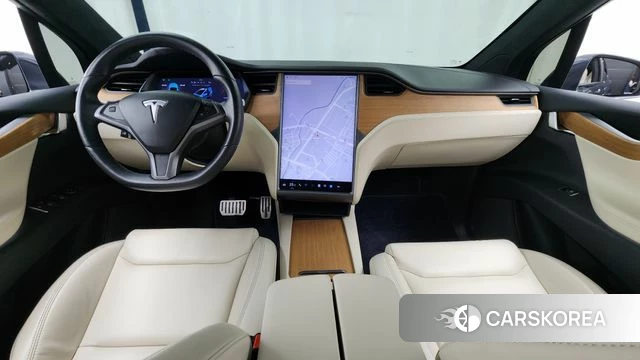 Tesla Model X id 4495886 из Кореи 32