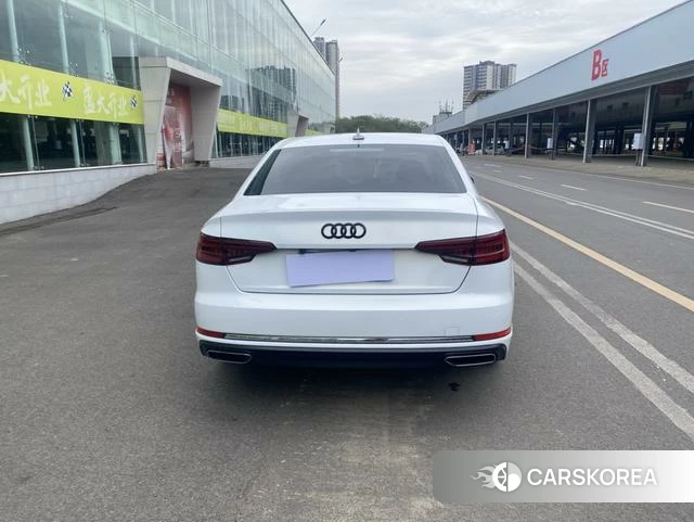 Audi A4L id 4234869 из Китая 13