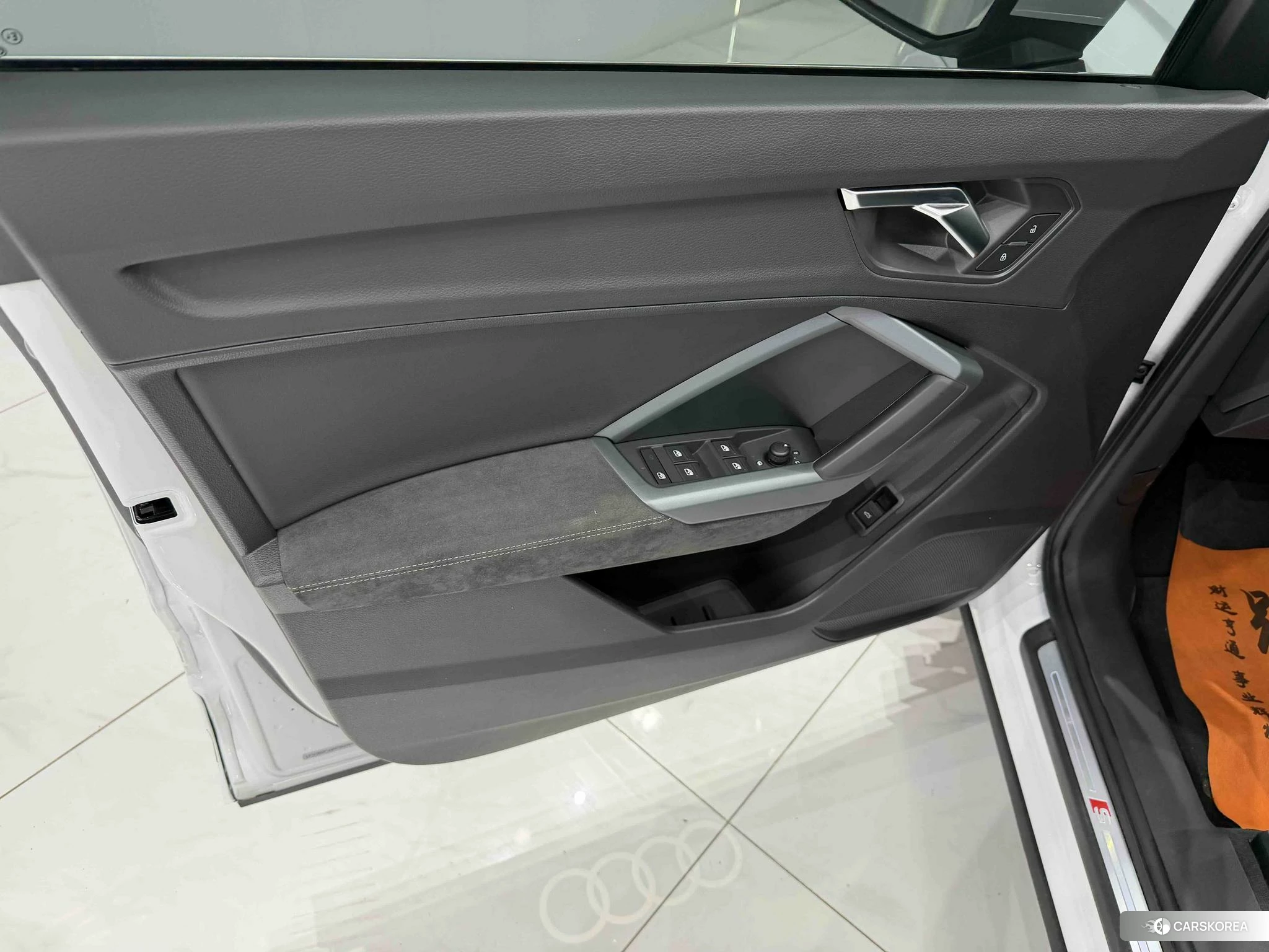 Audi Q3 Sportback id 4486263 из Китая 19