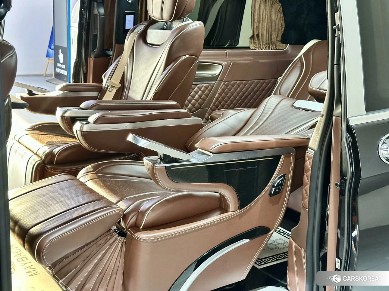 Mercedes-Benz V-class id 4426710 из Китая 18