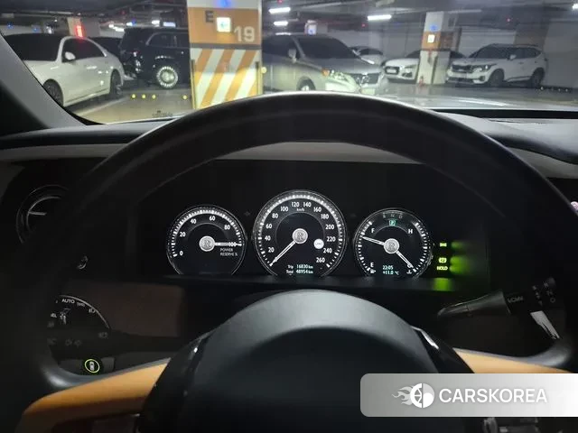 Rolls-Royce Cullinan id 3368595 из Кореи 8