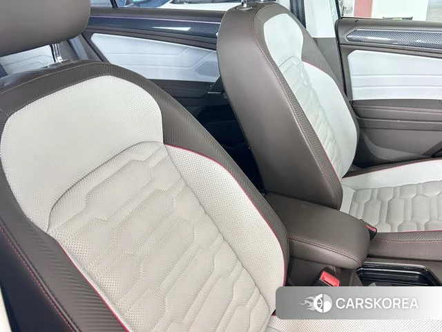 Volkswagen Tiguan L id 4258383 из Китая 10