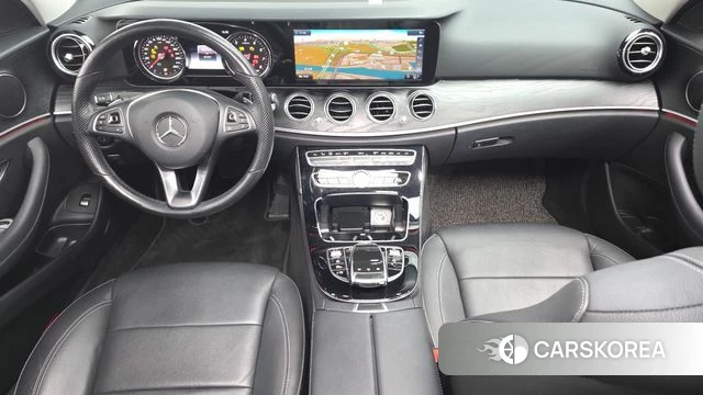 Mercedes-Benz E-Class W213 id 4425068 из Кореи 29