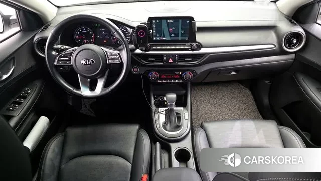 Kia Come New K3 id 3747606 из Кореи 17