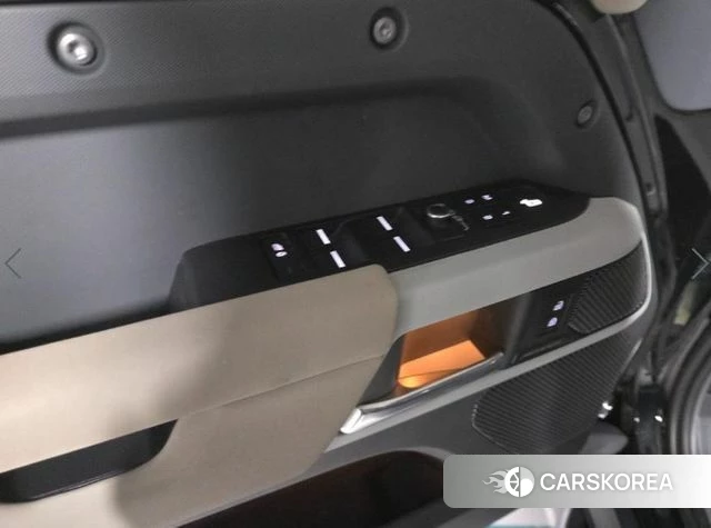 Land Rover Defender (L663) id 3940998 из Кореи 12