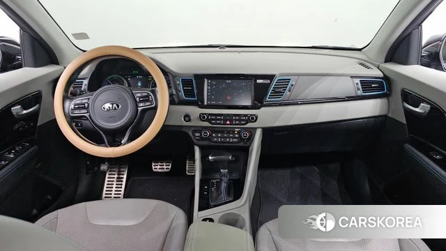 Kia Niro id 3905736 из Кореи 17