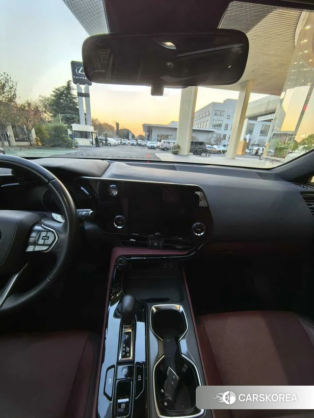 Lexus NX id 4262304 из Китая 13