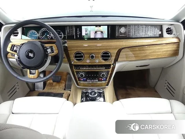 Rolls-Royce Phantom id 2989016 из Кореи 17