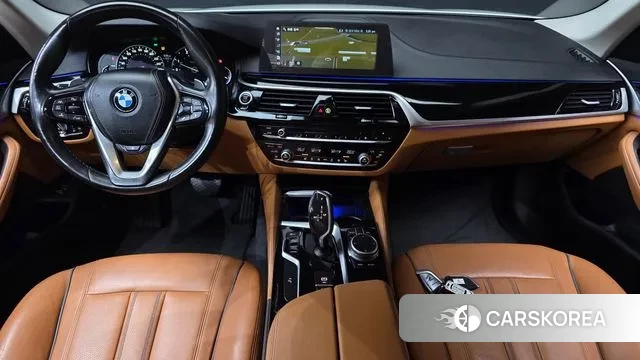 BMW 5 Series (G30) id 3692843 из Кореи 17