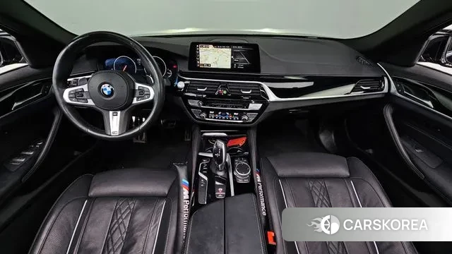 BMW 5 Series (G30) id 3479888 из Кореи 17