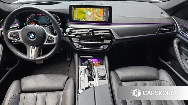 BMW 5 Series (G30) id 3492298 из Кореи 17