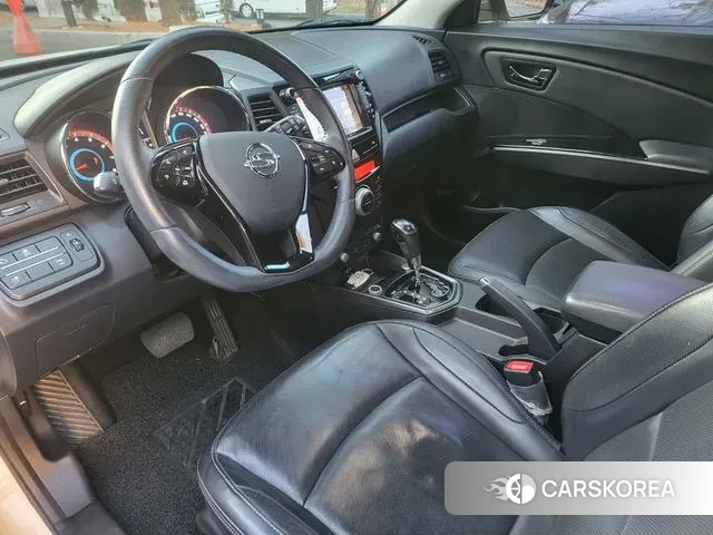 Ssangyong Tivoli Air id 3612843 из Кореи 17