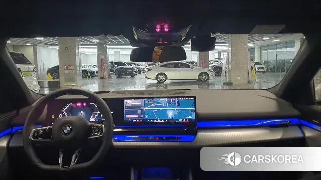 BMW 5 Series (G60) id 3446843 из Кореи 17