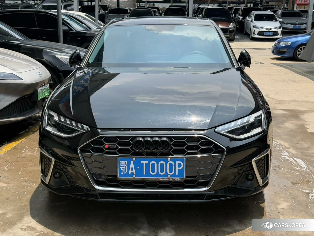 Audi A4L id 4455706 из Китая 12