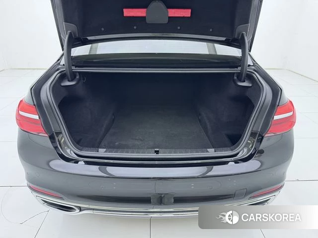 BMW 7 series id 4253285 из Китая 24