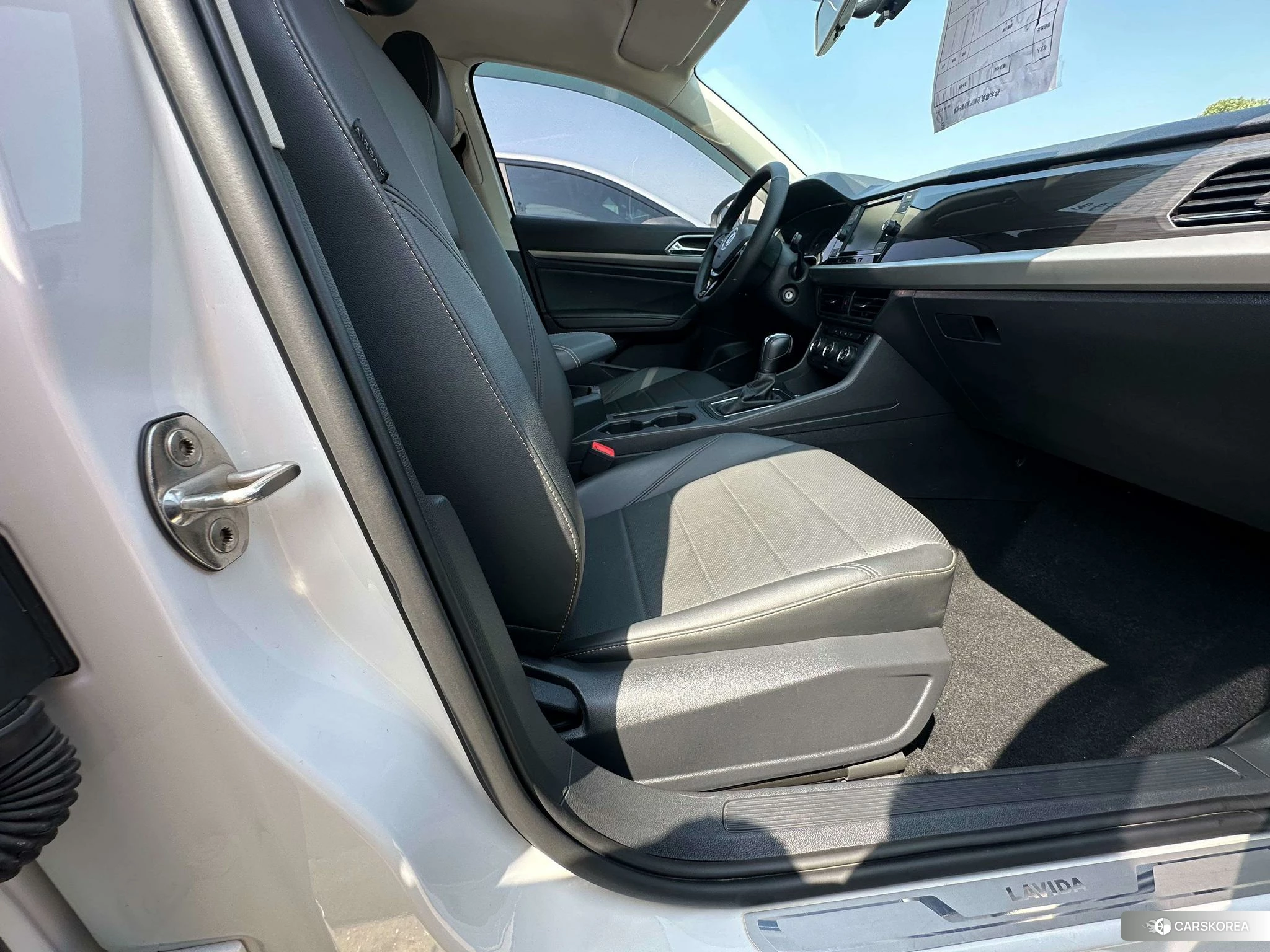 Volkswagen Lavida id 4420289 из Китая 14