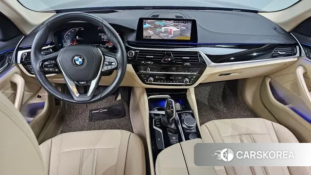 BMW 5 Series (G30) id 3024106 из Кореи 17