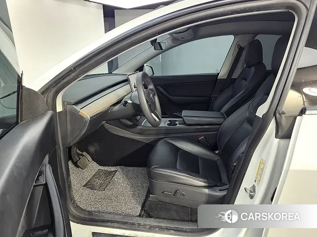 Tesla Model Y id 3421875 из Кореи 16