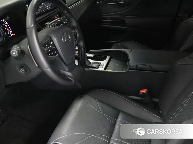 Lexus ES300h 7th generation id 4719701 из Кореи 14