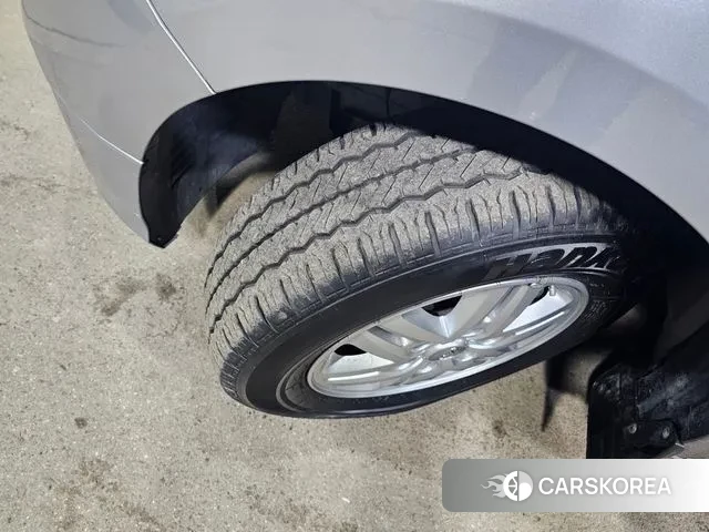 Hyundai The New Grand Starex id 3474073 из Кореи 17