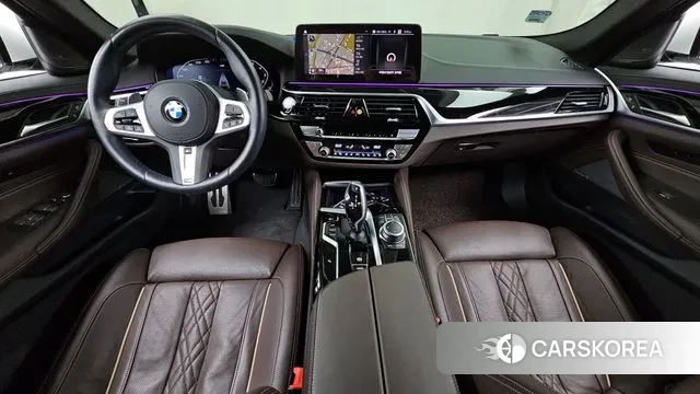 BMW 5 Series (G30) id 3043507 из Кореи 17