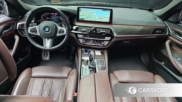 BMW 5 Series (G30) id 3459250 из Кореи 17