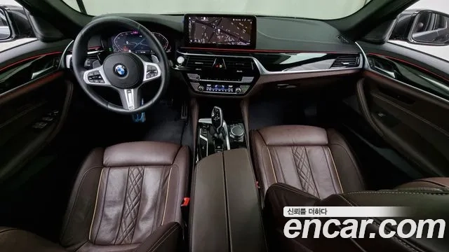 BMW 5 Series (G30) id 2920829 из Кореи 17