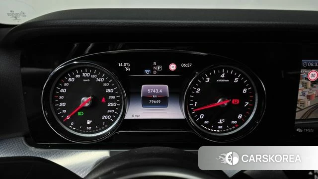 Mercedes-Benz E-Class W213 id 3873216 из Кореи 17