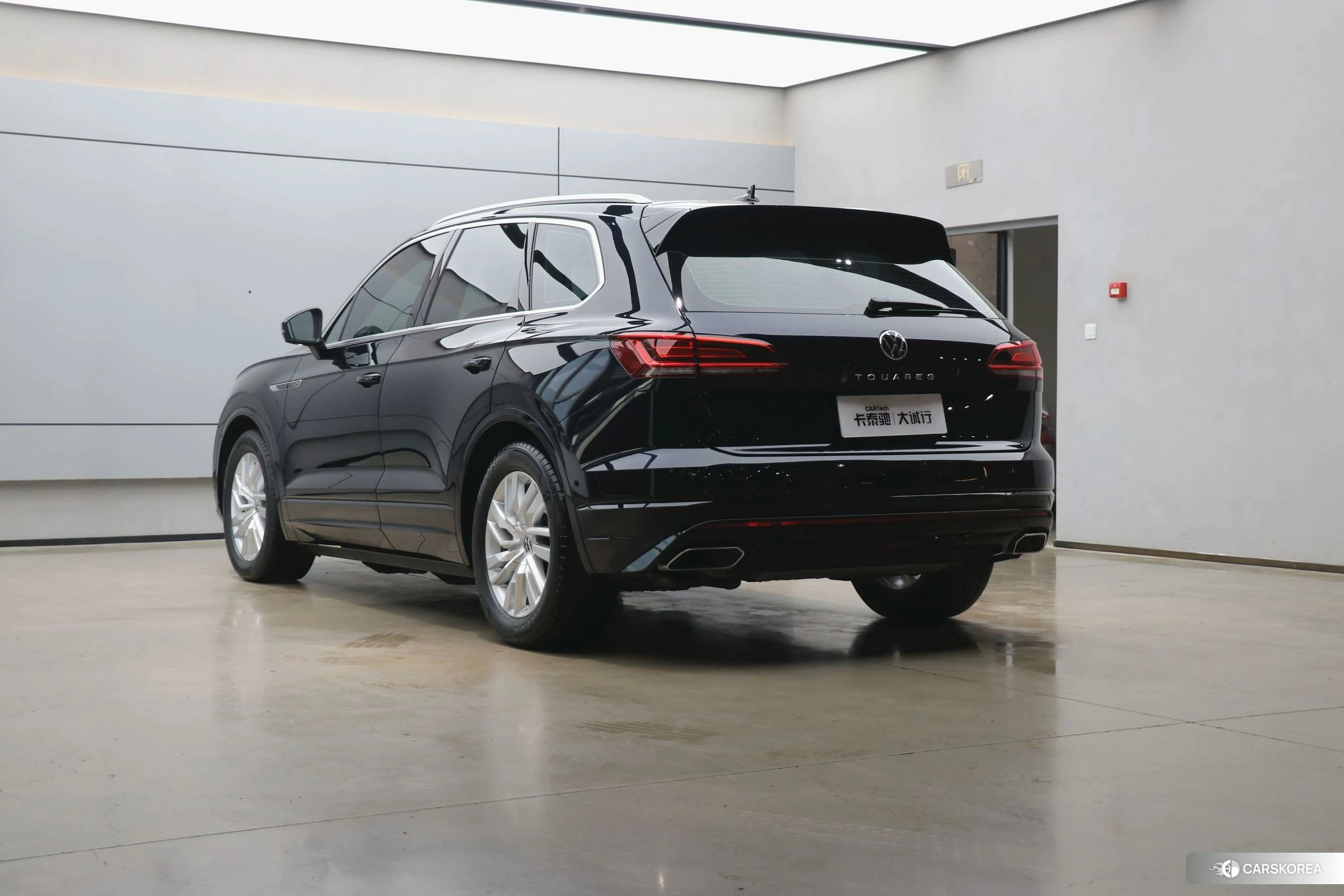Volkswagen Touareg id 4419244 из Китая 28