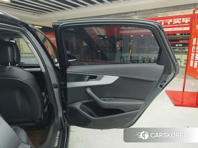 Audi A4L id 4359326 из Китая 41