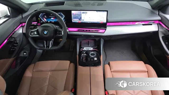 BMW 5 Series (G60) id 3486854 из Кореи 17