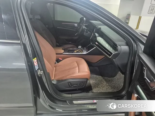 Audi A6 (C8) id 3379162 из Кореи 11