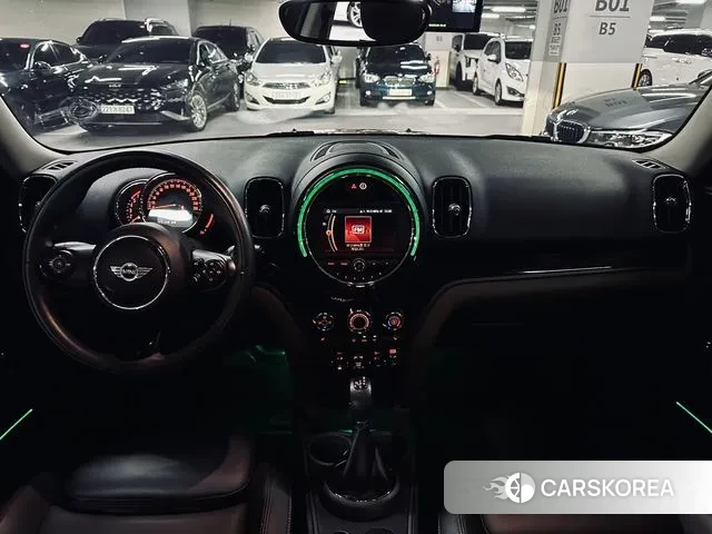 Mini Cooper D Countryman id 3060942 из Кореи 17